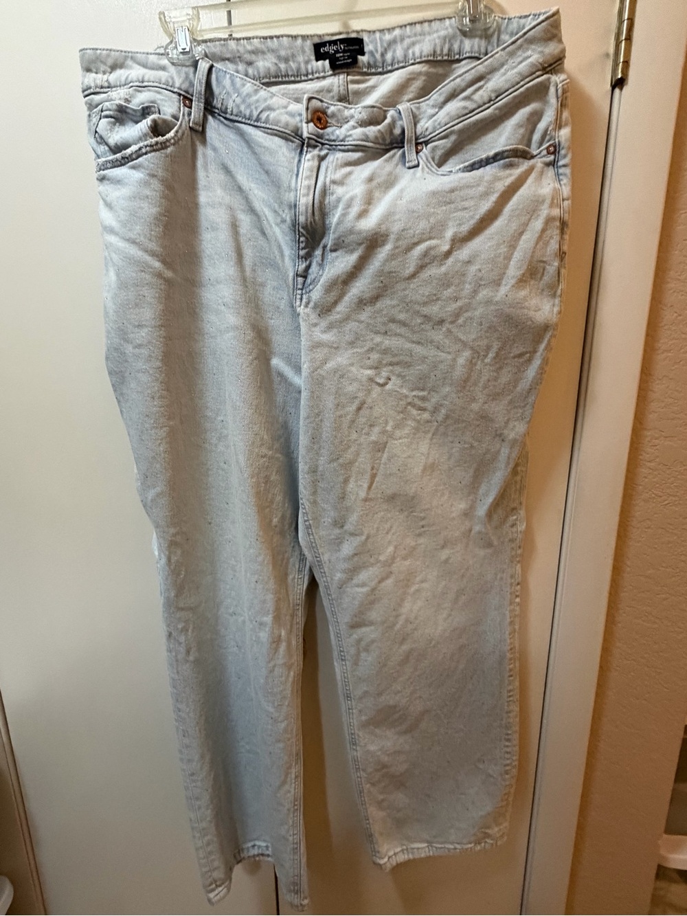 Edgely Light Wash High Rise Rhinestone Sparkle Relaxed Straight Jean, New